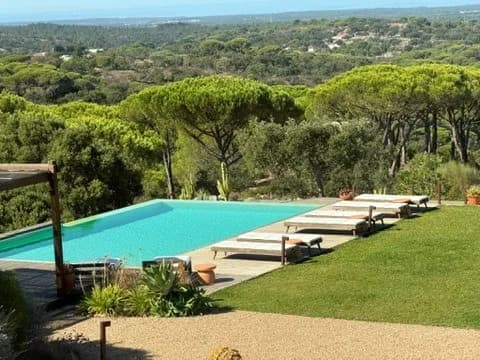 Letting Go & Inviting In | A Transformational Business Retreat in Lisbon, Portugal